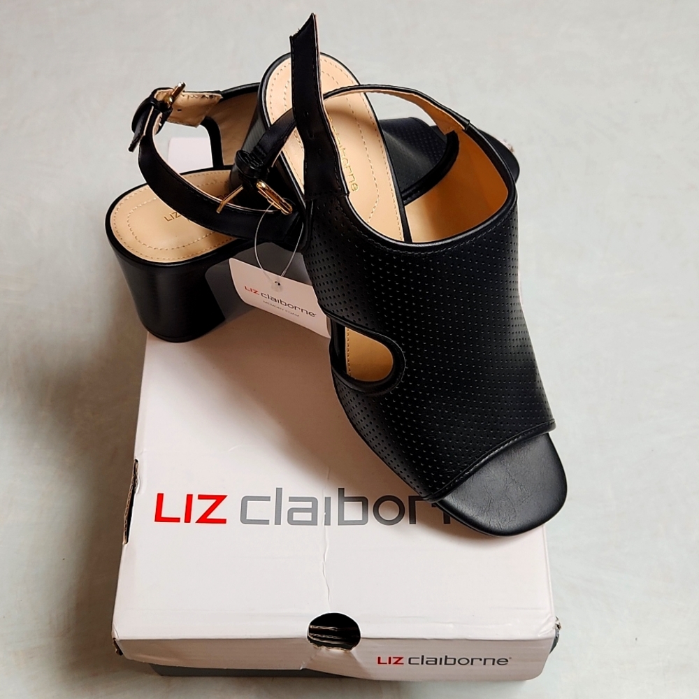 Liz Claiborne memory foam sandals